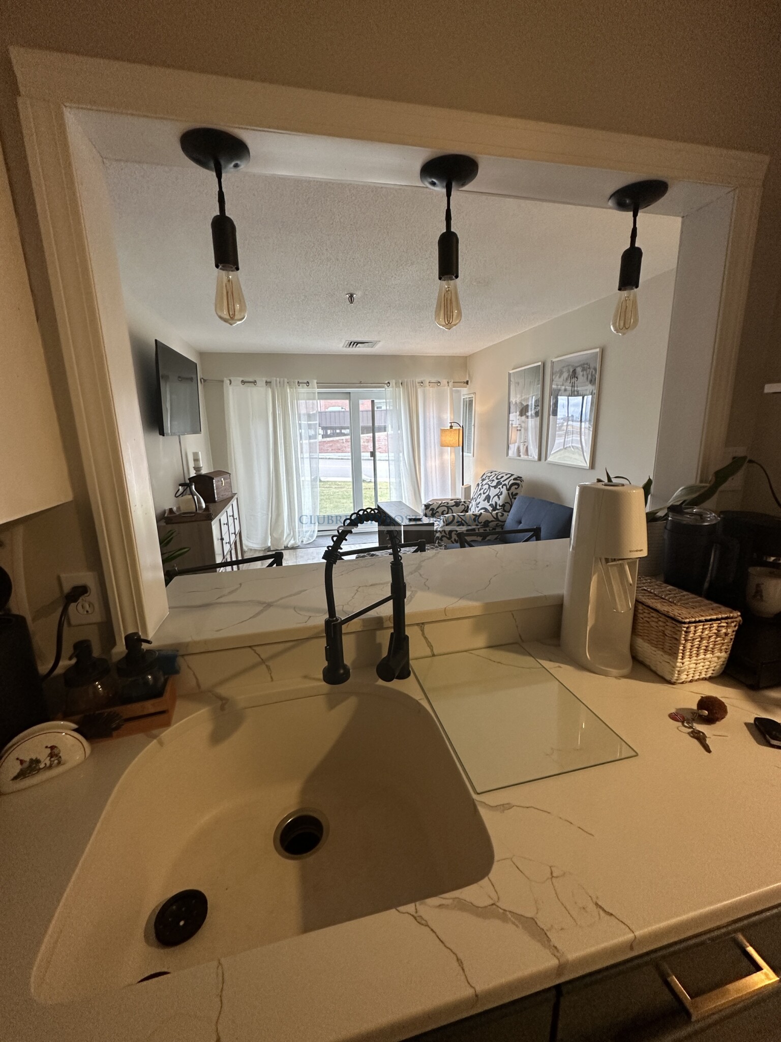 133 Commander Shea Blvd, Marina Bay