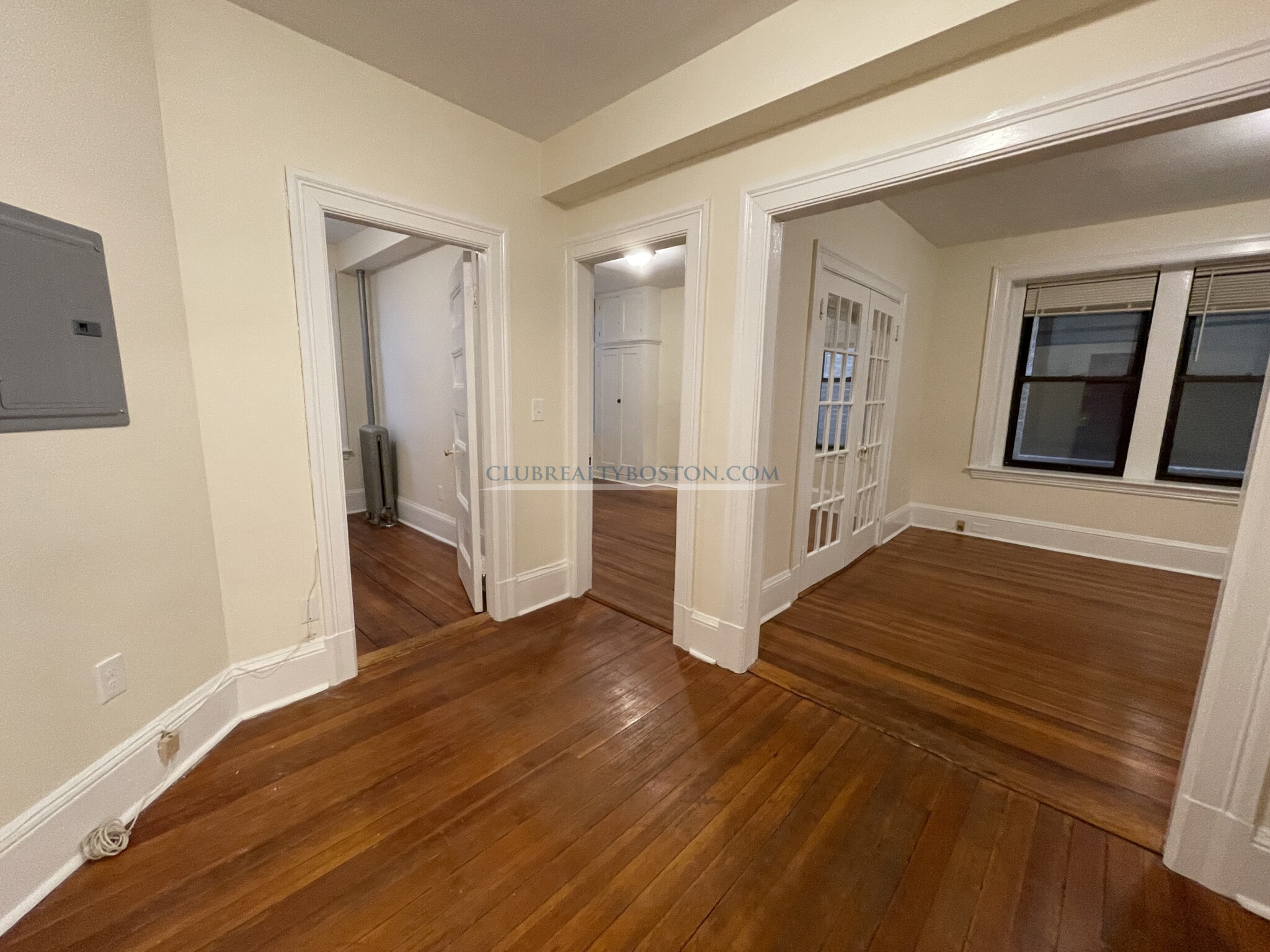 885 Massachusetts Ave, Harvard Square