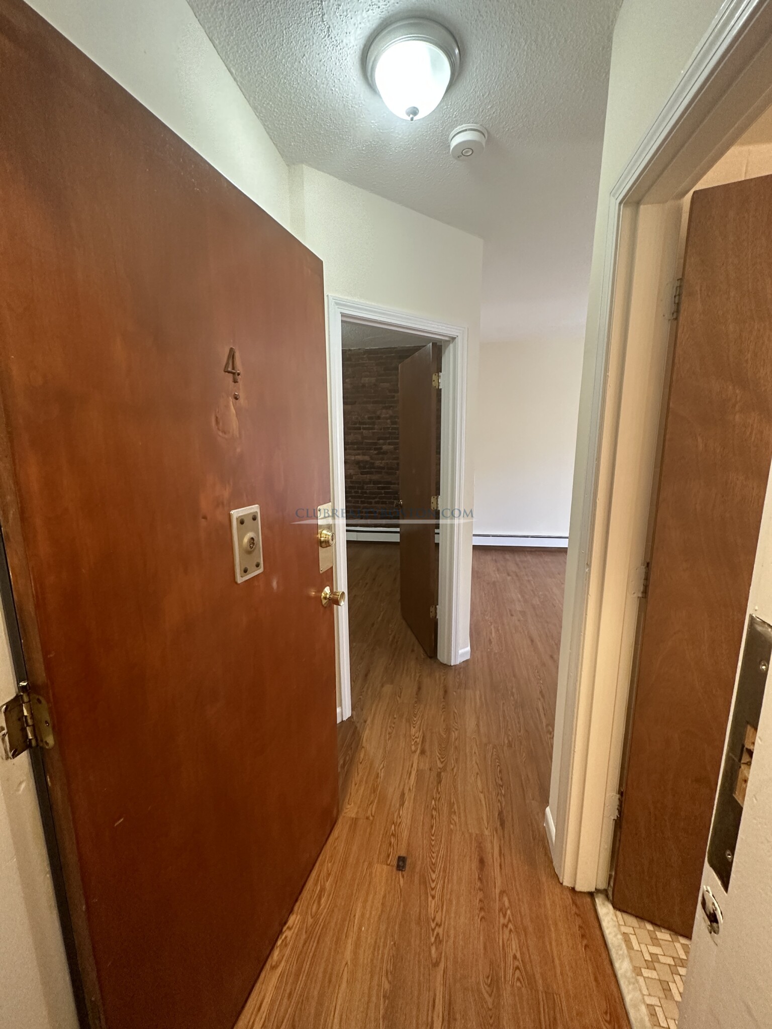 74 South Hintington, Mission Hill