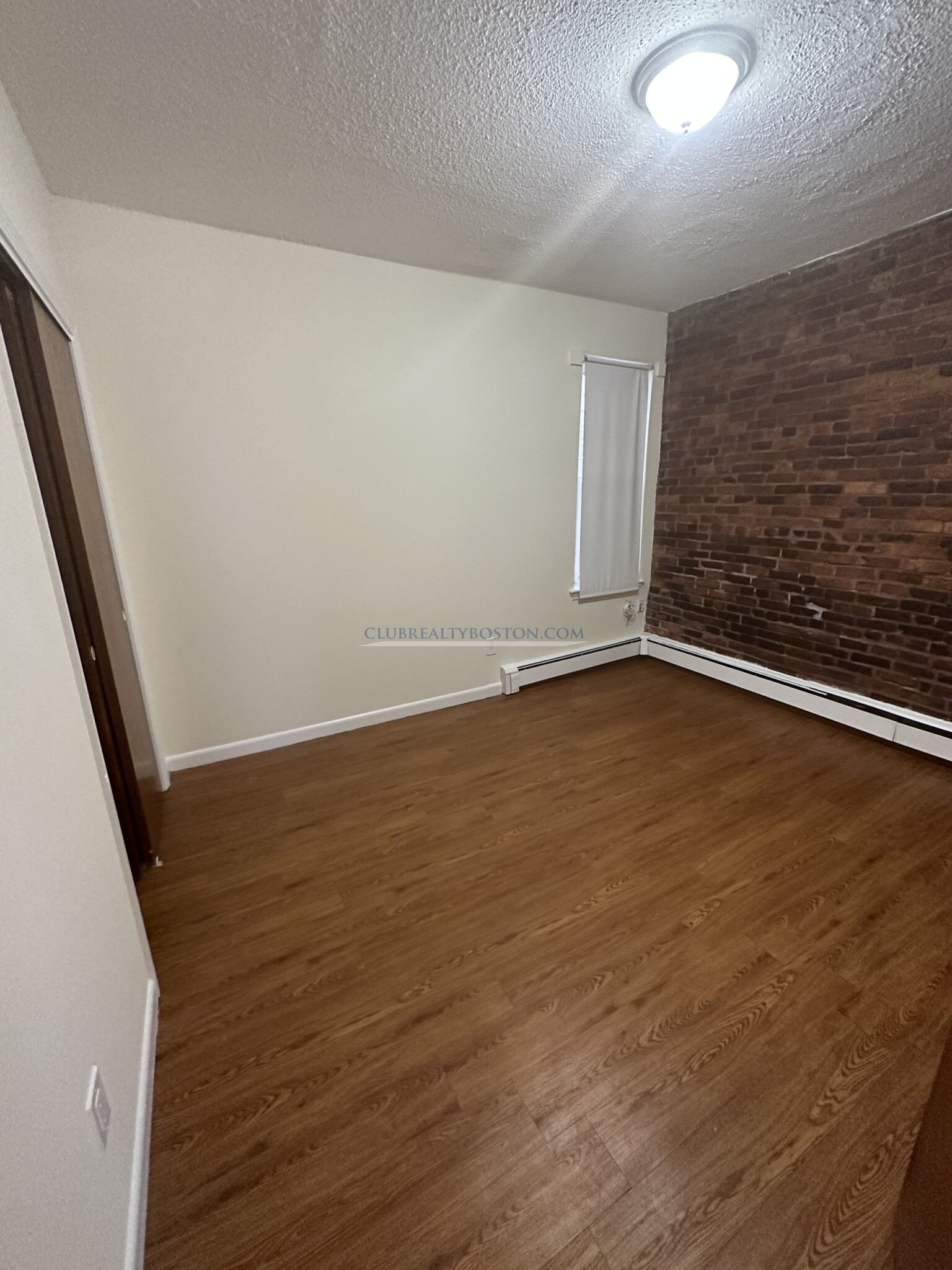 74 South Hintington, Mission Hill