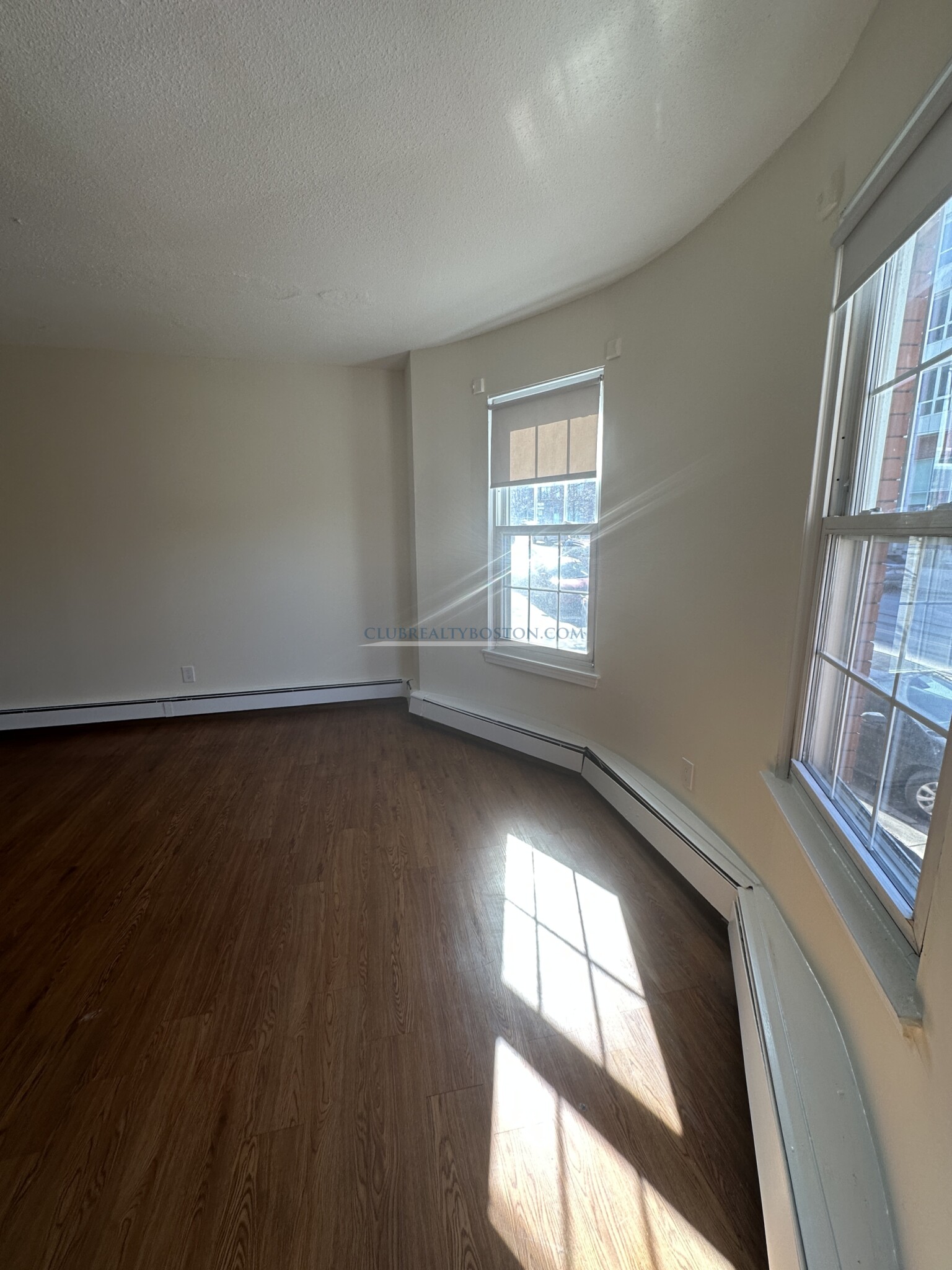 74 South Hintington, Mission Hill