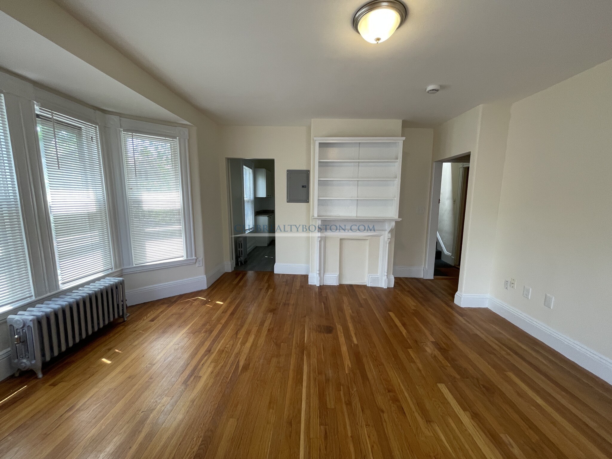 381 Harvard St, Mid-Cambridge