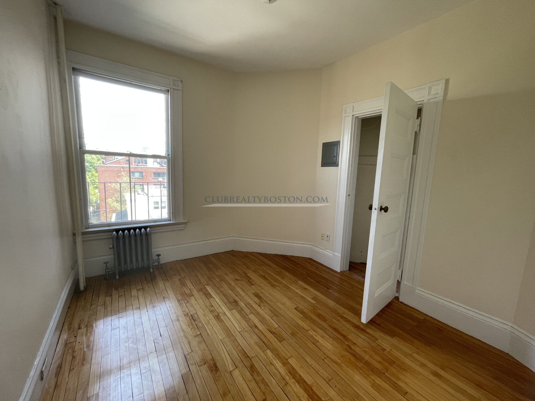 2 Ware St, Mid-Cambridge