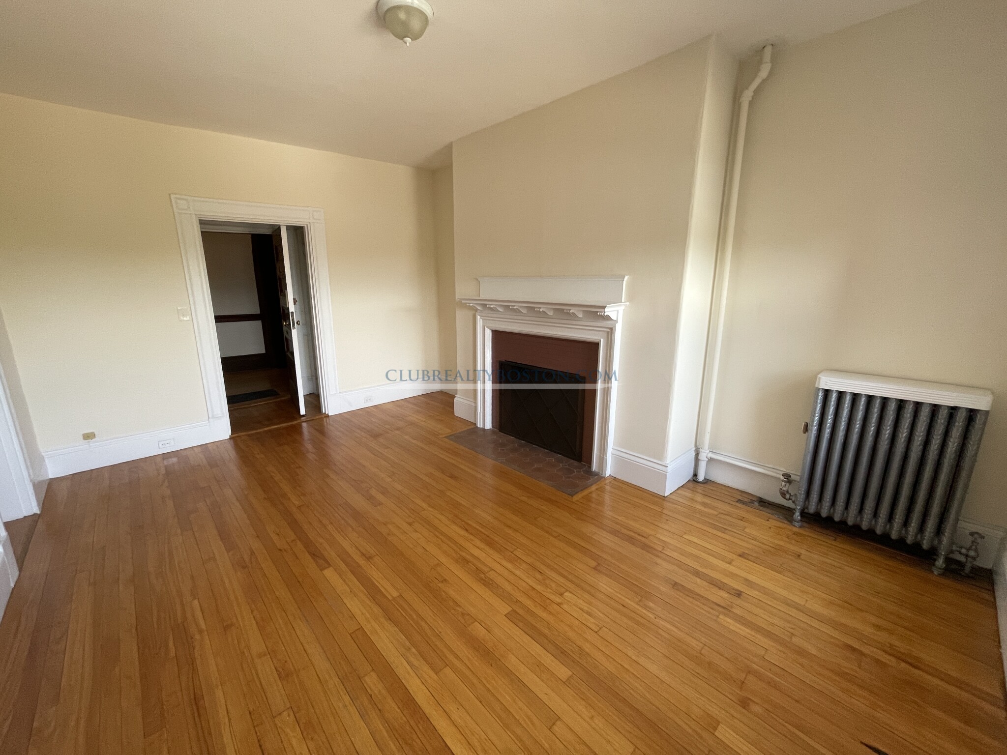 2 Ware St, Mid-Cambridge