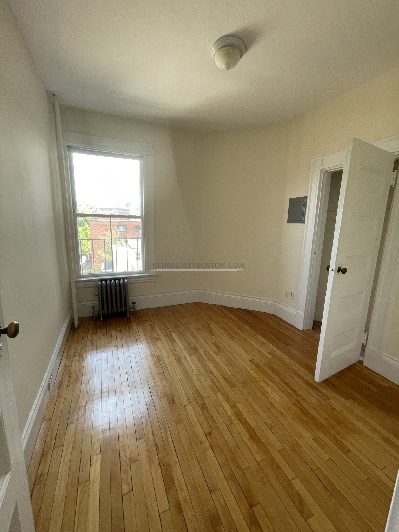 2 Ware St, Mid-Cambridge