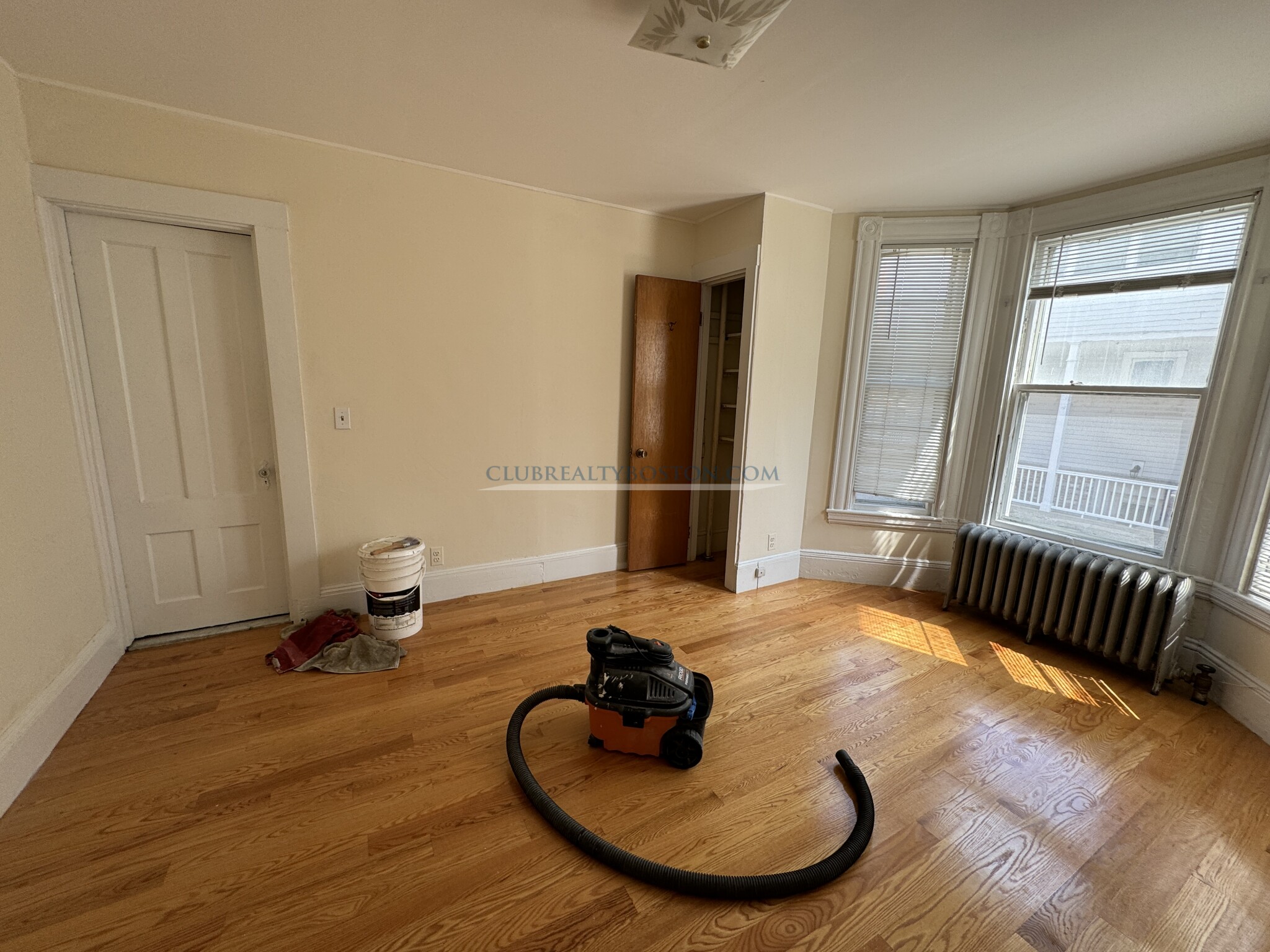 381 Harvard St, Mid-Cambridge