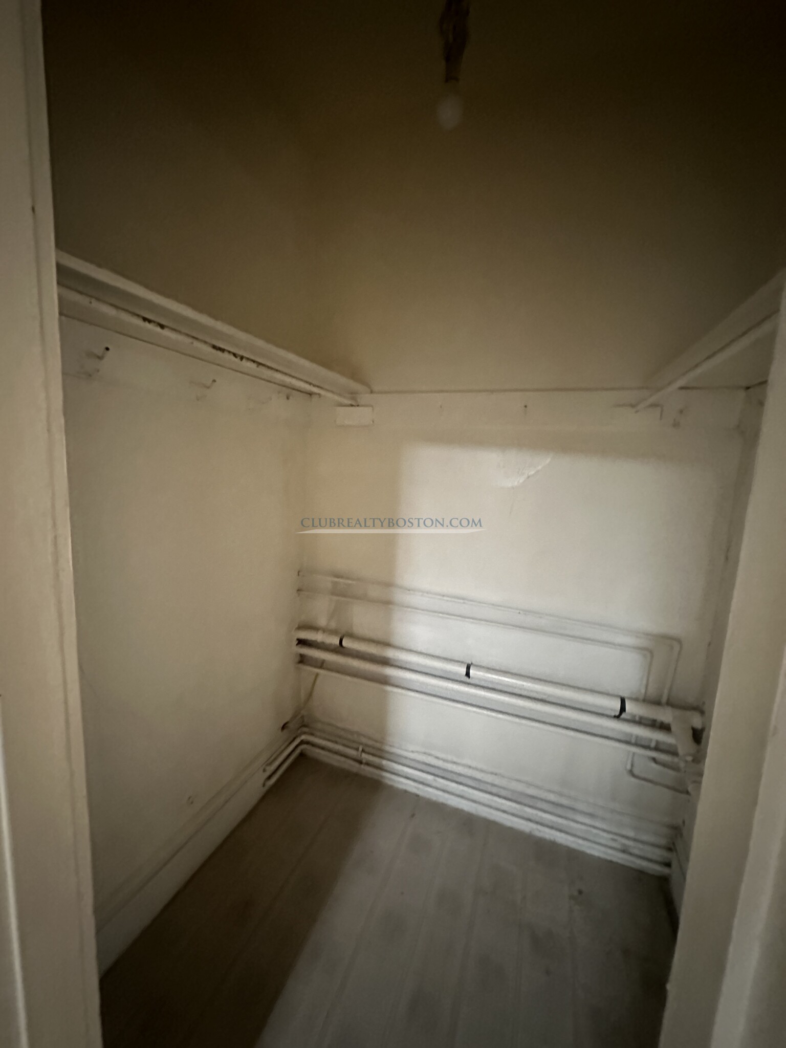 36 Bartlett Crescent, Corey Hill