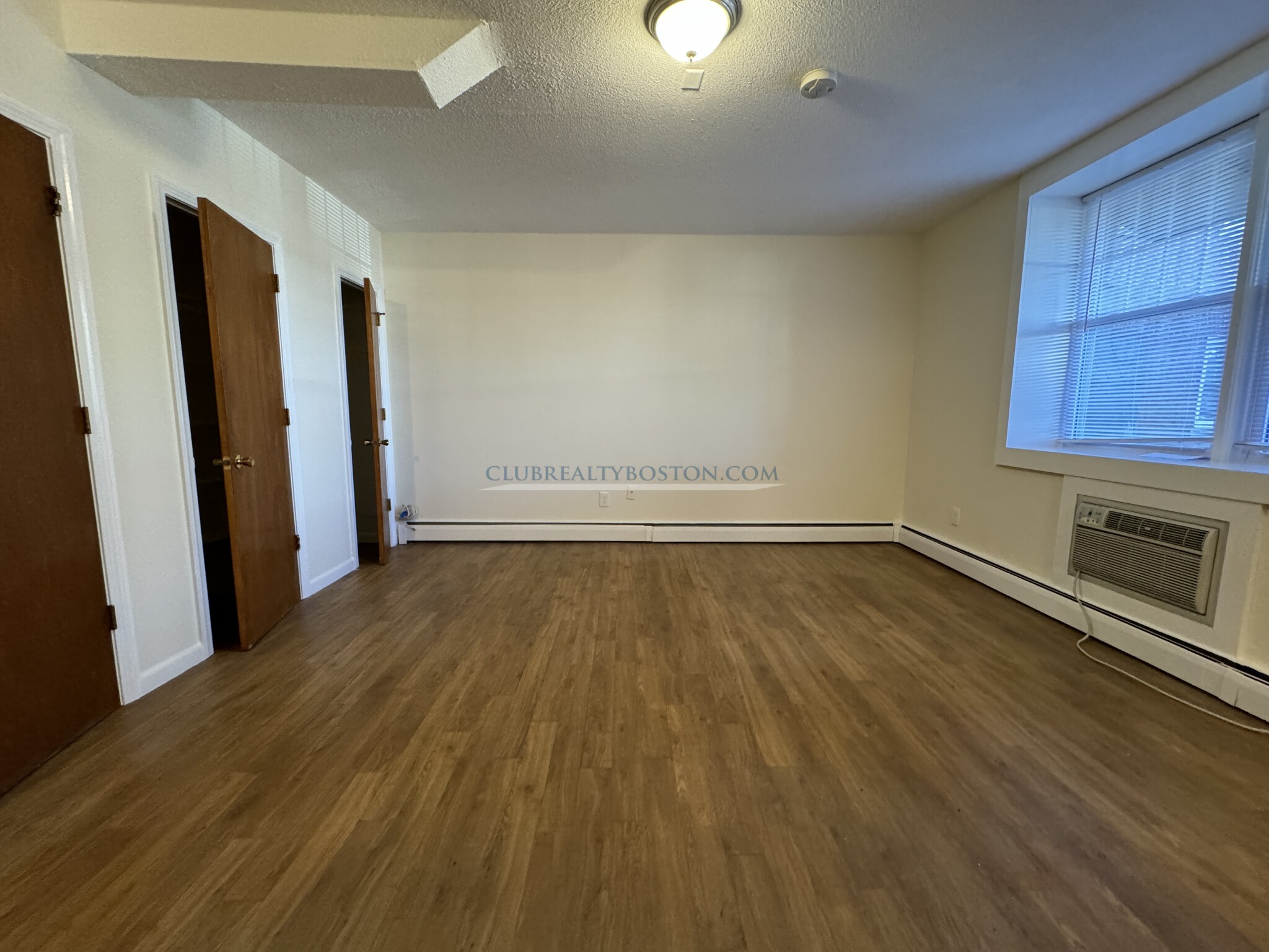 2018 Commonwealth Ave, Brighton