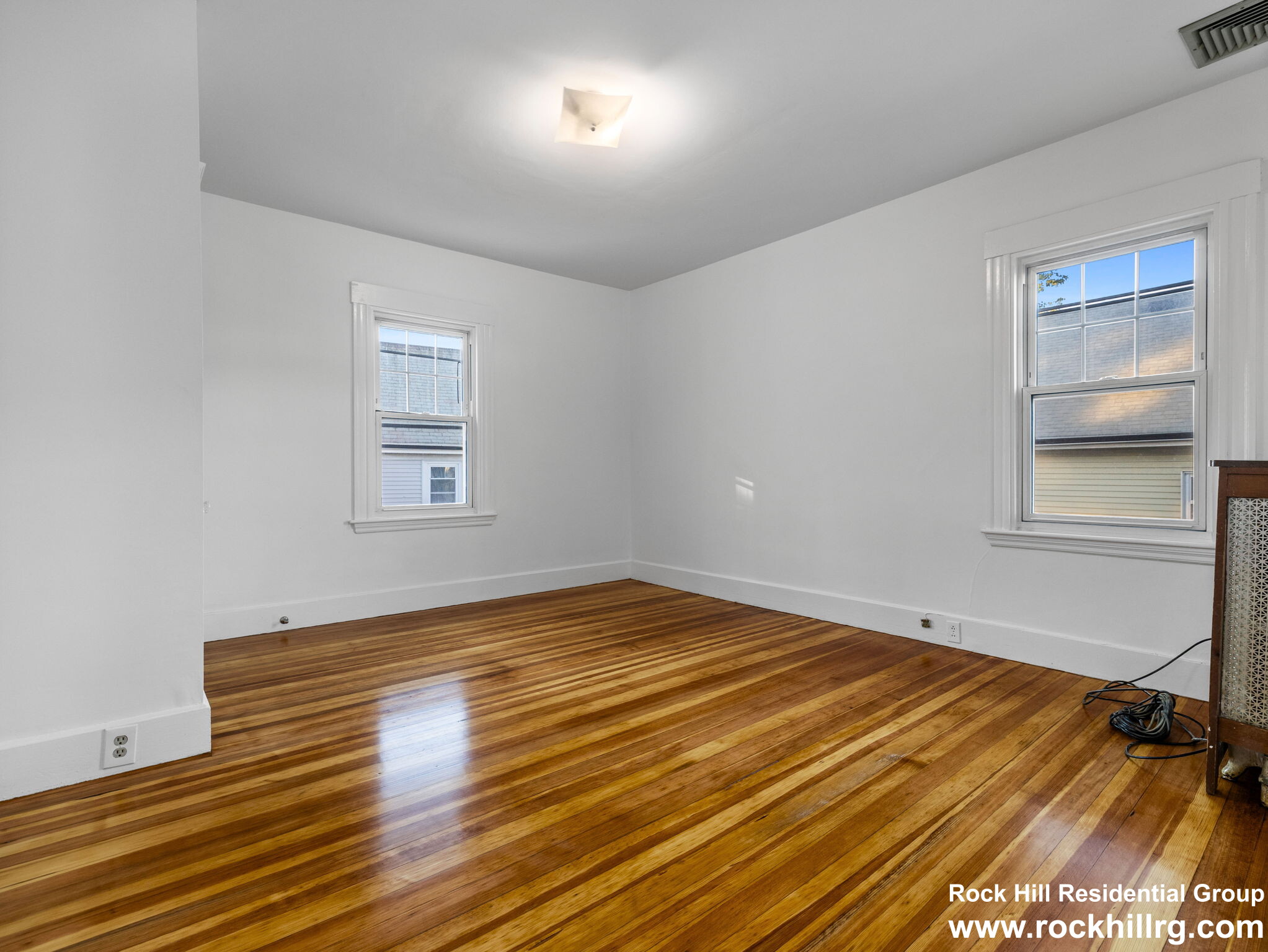 69 Breck Ave, Oak Square