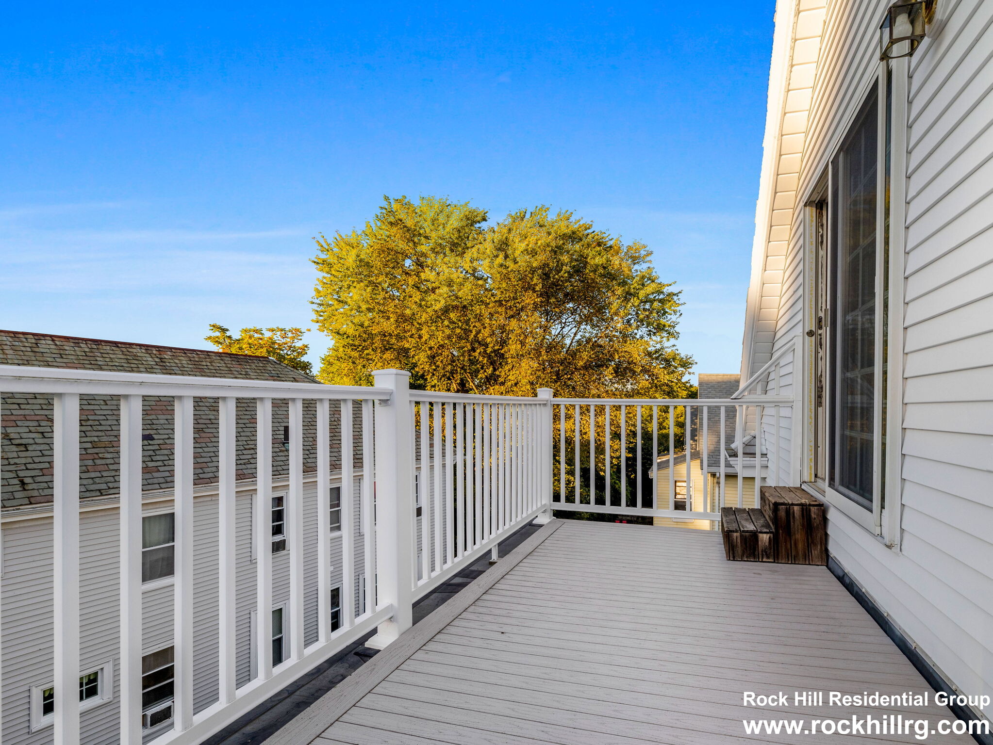 69 Breck Ave, Oak Square