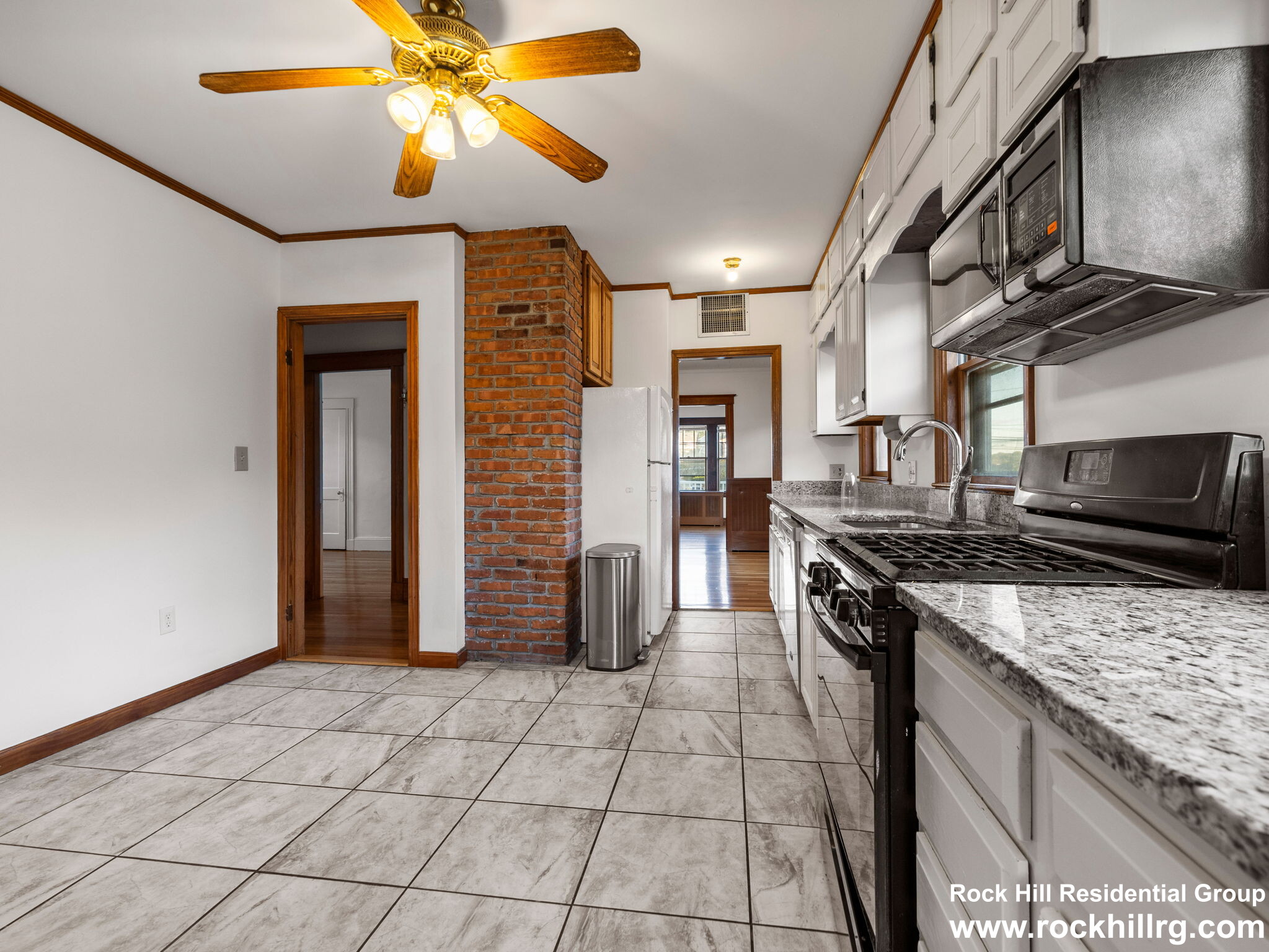 69 Breck Ave, Oak Square