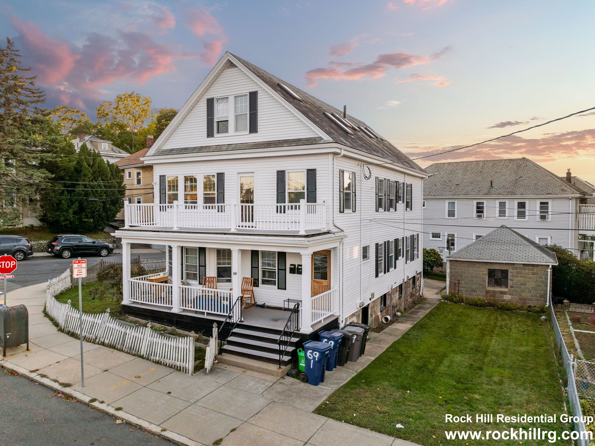 69 Breck Ave, Oak Square