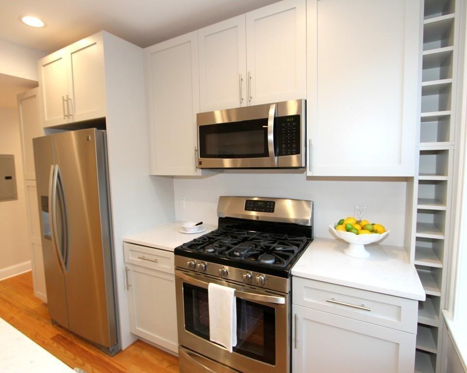 3 bed, 2 bath apartment for rent at 143 5 Sumner Unit Ph, East Boston — photo 4 of 15