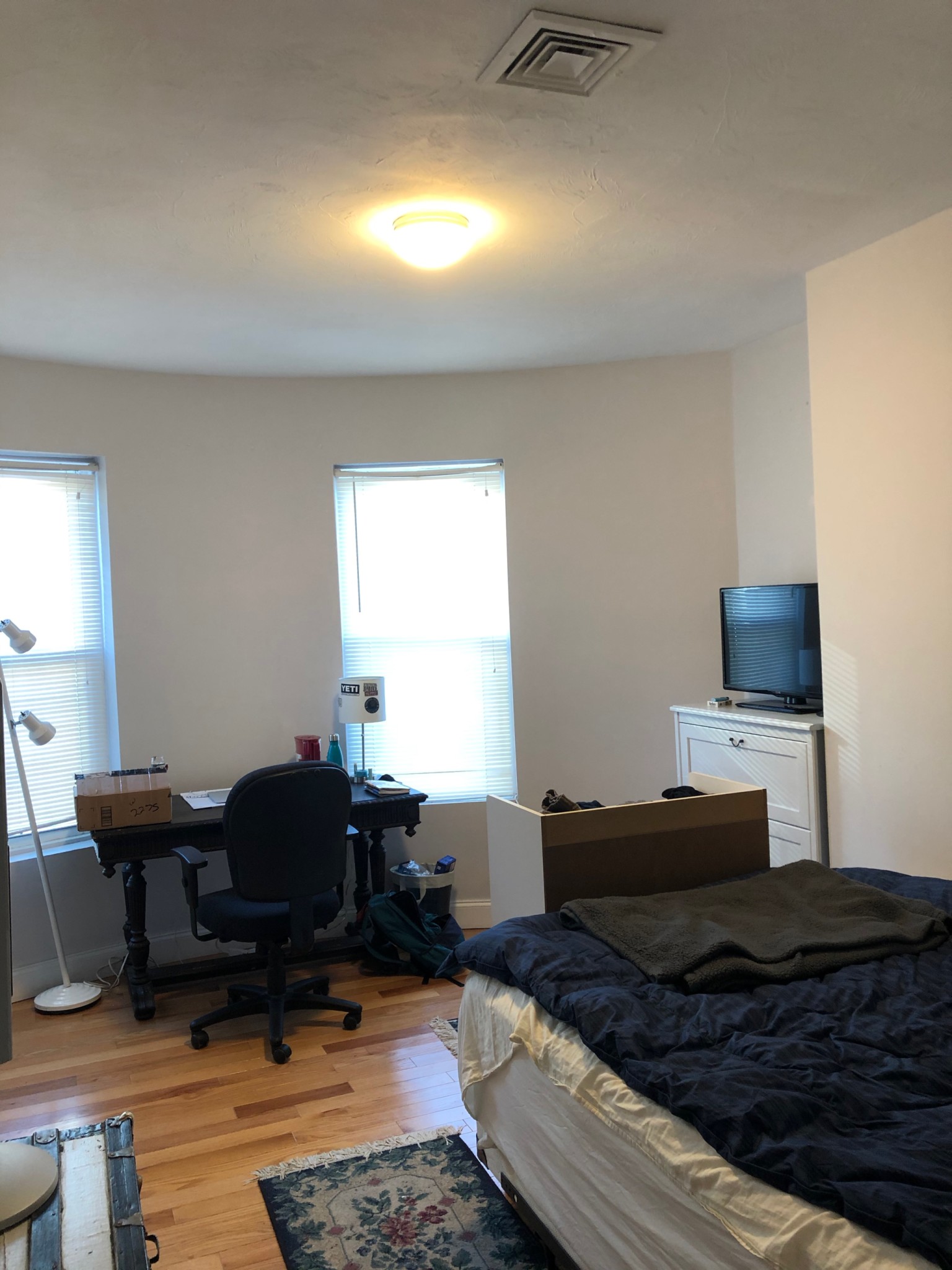 4 bed, 2 bath apartment for rent at 55 Dudley St Unit 1, Roxbury — photo 4 of 33