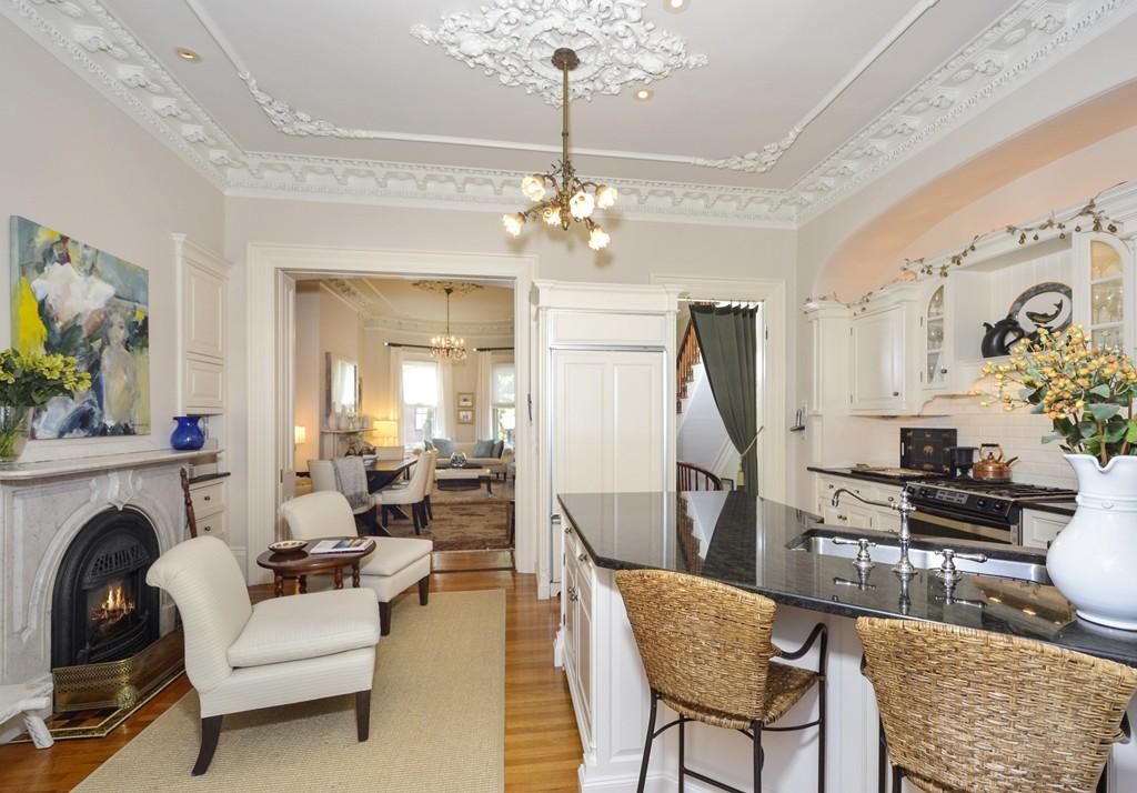 4 bed, 2 bath apartment for rent at 127 West Newton St Unit 1, South End — photo 6 of 17