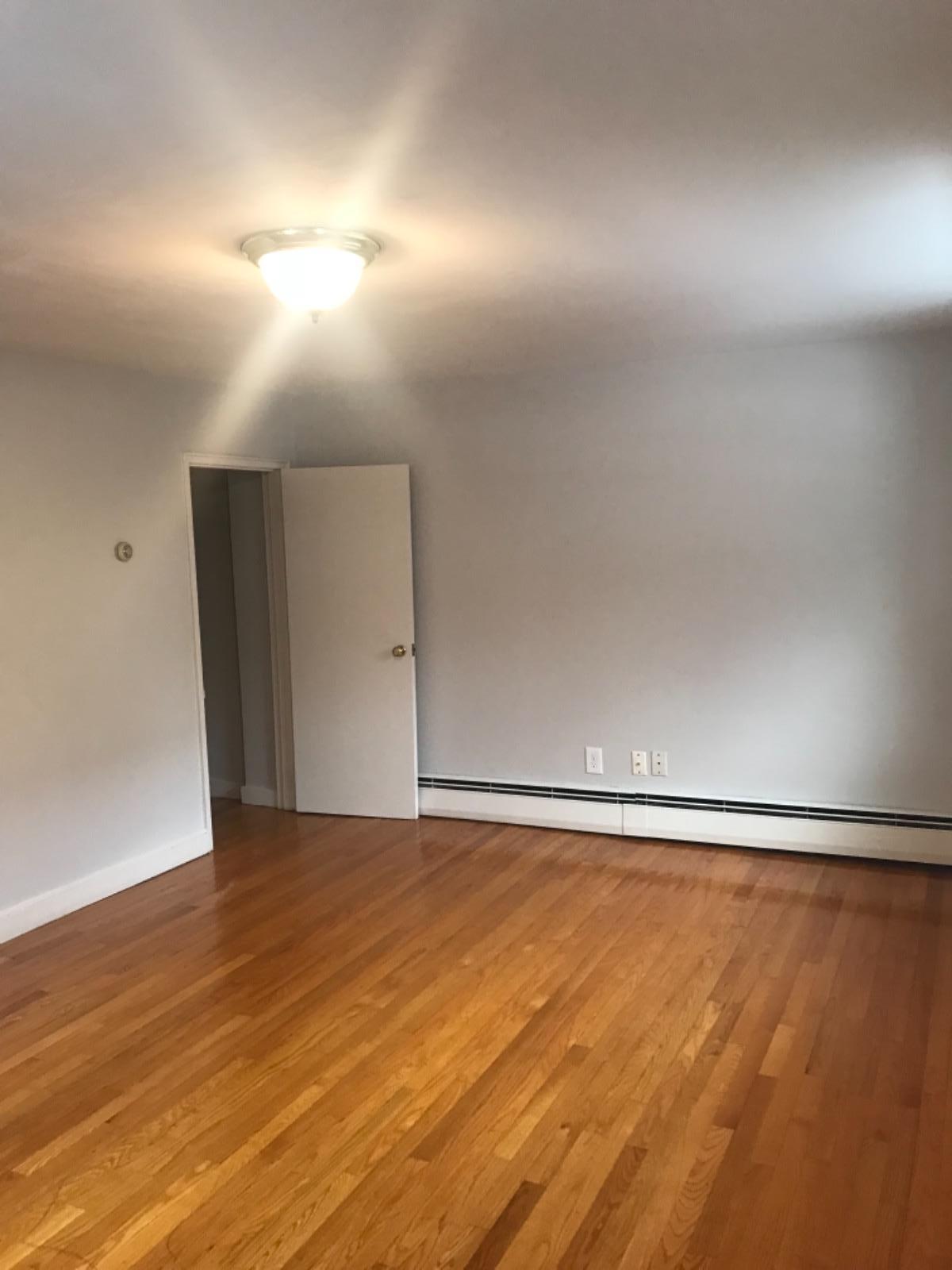 89 Paul Revere Rd, Arlington