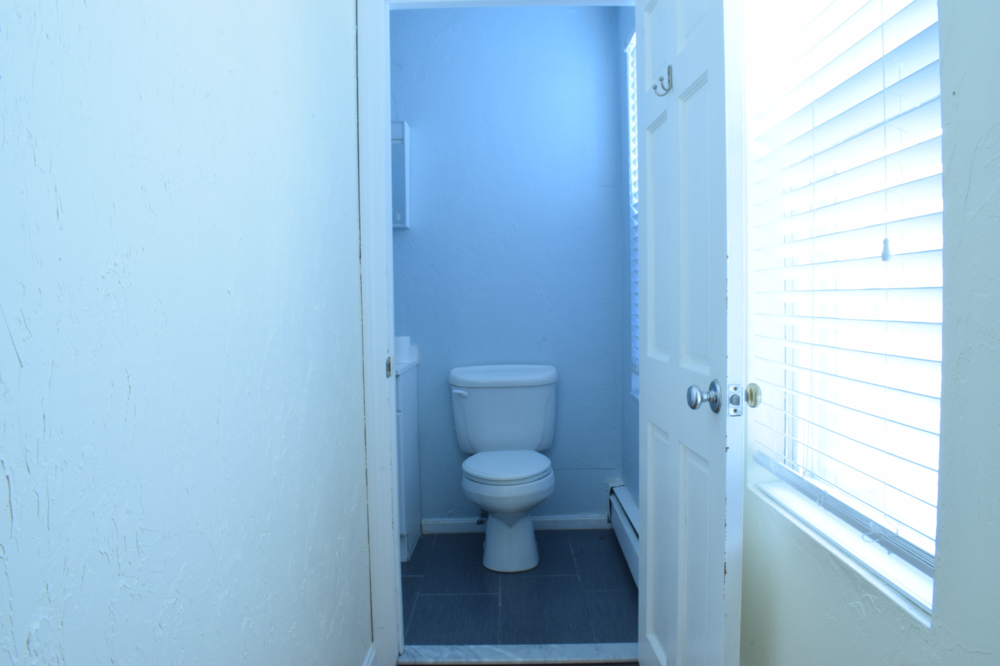 28 Yeamans St, Revere