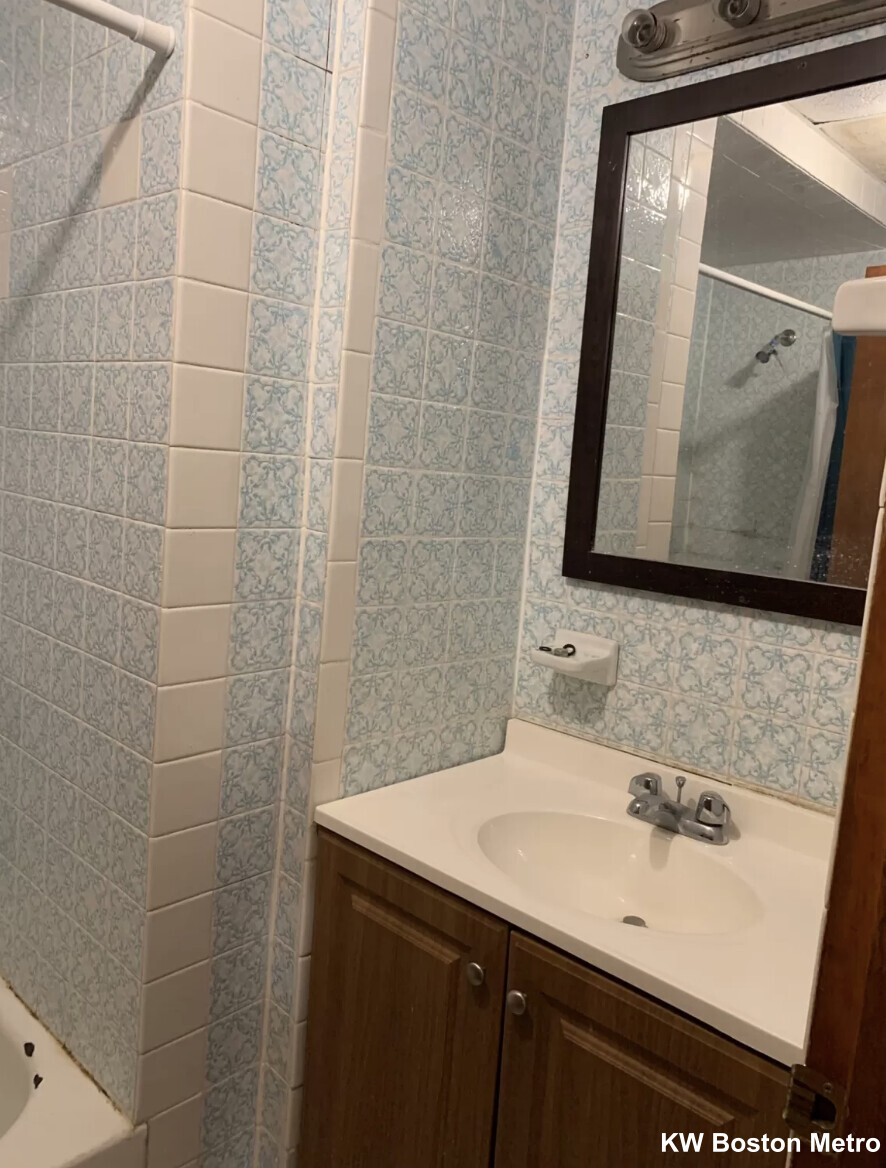 9 Fulkerson St, East Cambridge