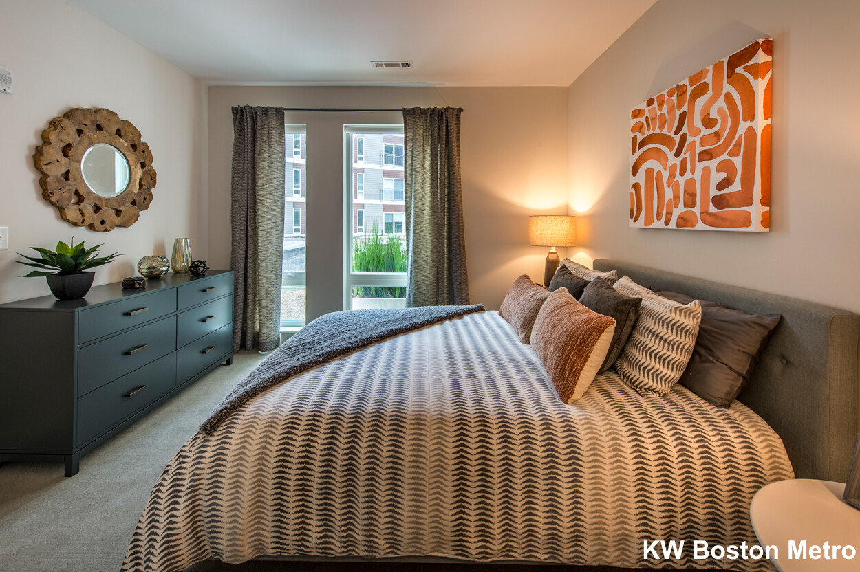 203 Concord Tpke, North Cambridge