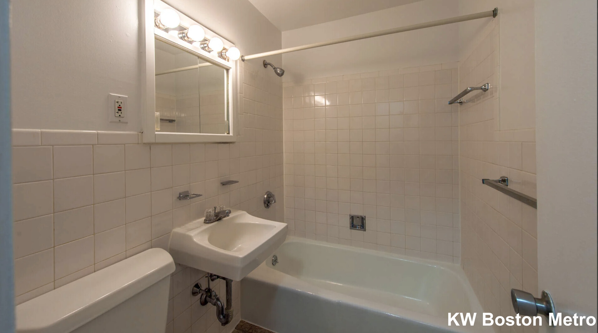 205 Walden St, North Cambridge