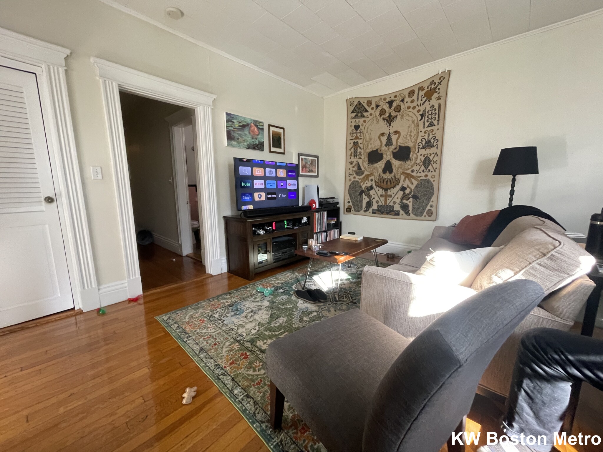 18 Euston St, Brookline