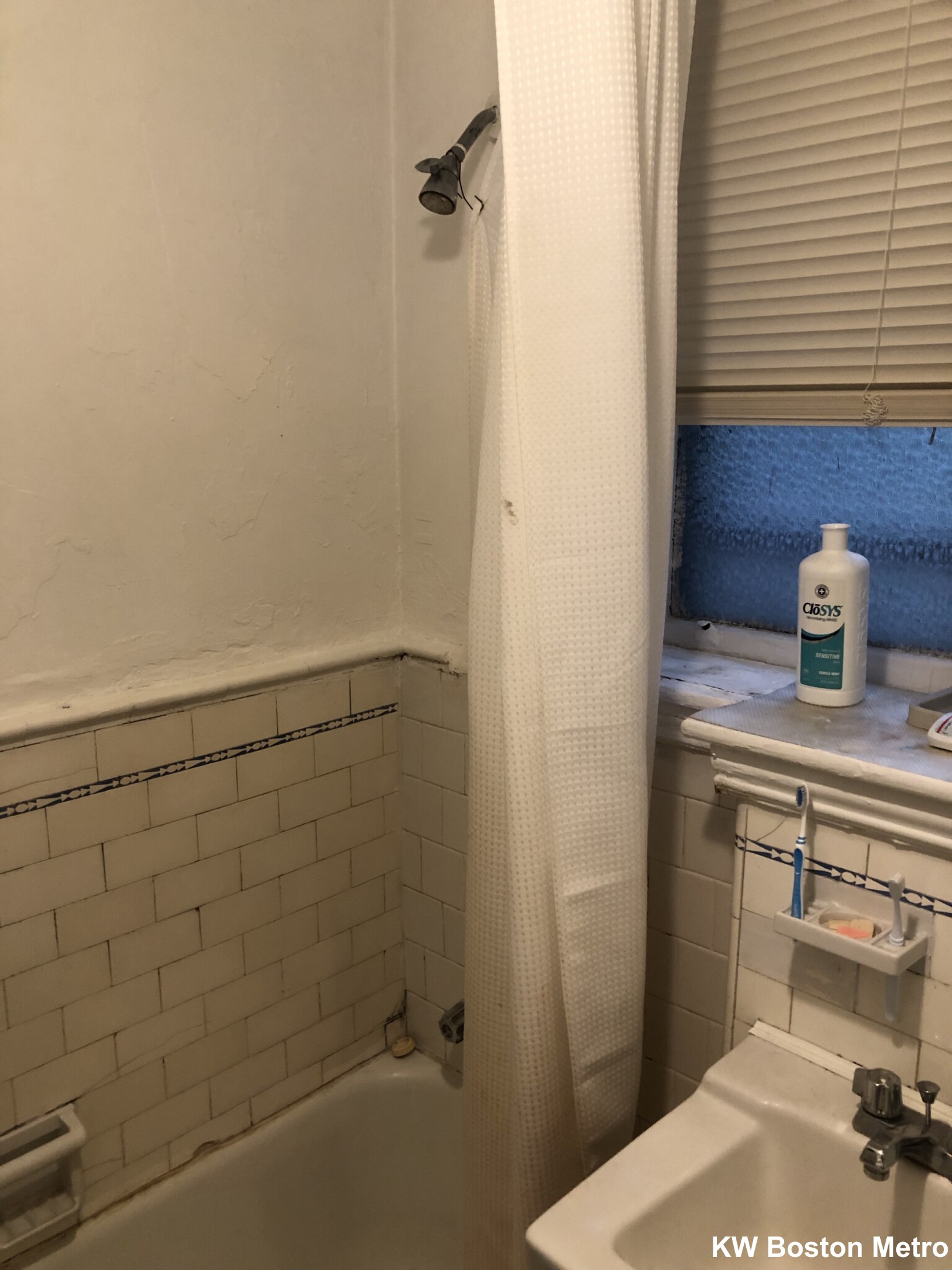 11 James St, North Brookline