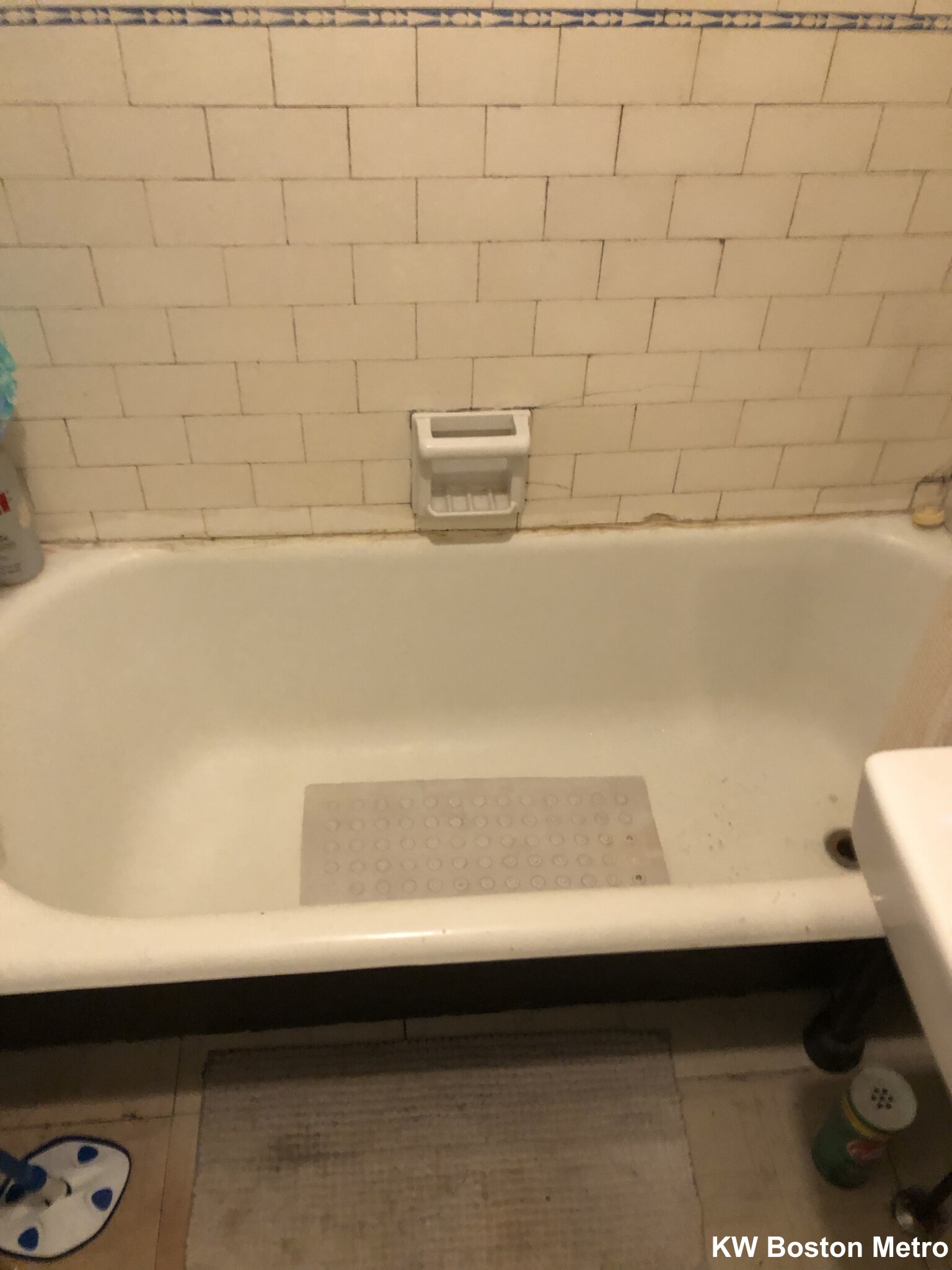 11 James St, North Brookline