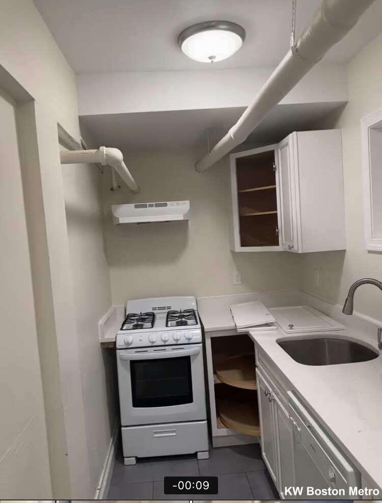 63 Fellsway, Medford