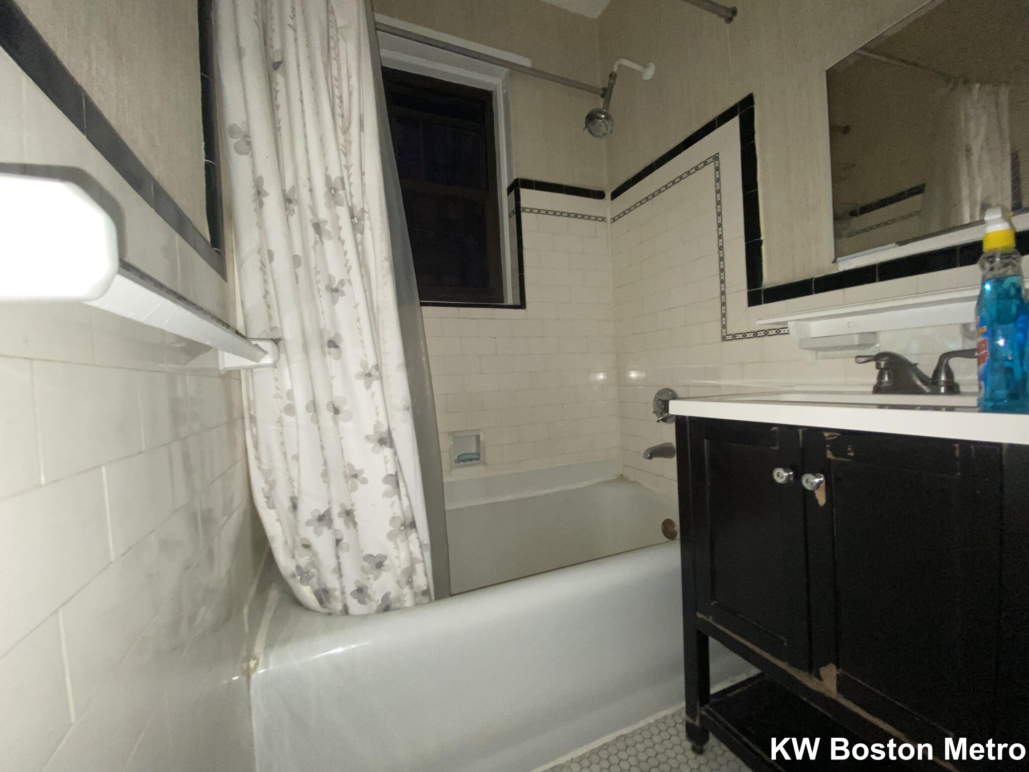 53 Fellsway, Tufts University