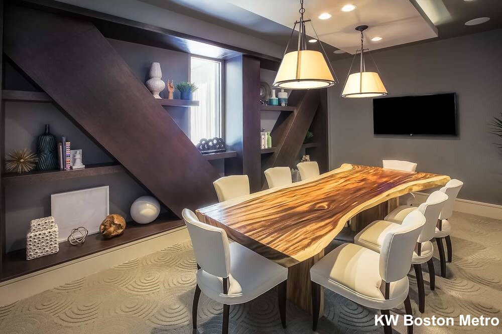 165 Cambridgepark Dr, North Cambridge