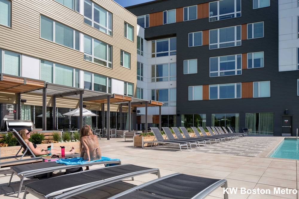 165 Cambridgepark Dr, North Cambridge