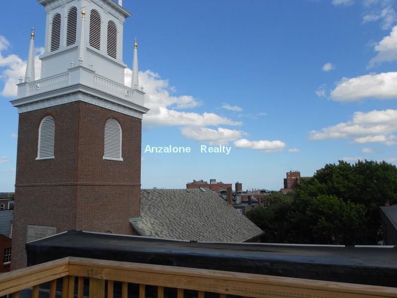 174 Salem St, North End