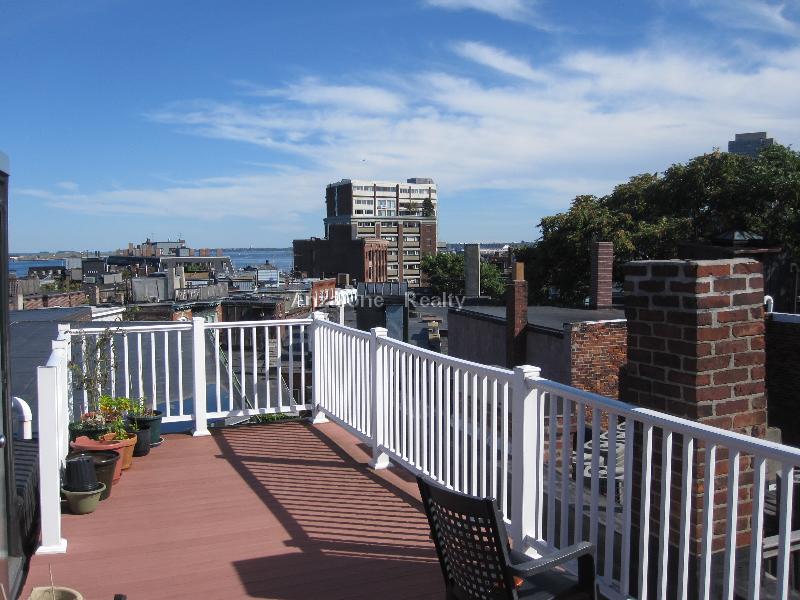 10 Garden Court St, North End