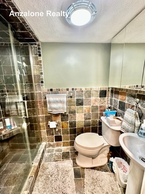 Photos of apartment on Salem St.,Boston MA 02113