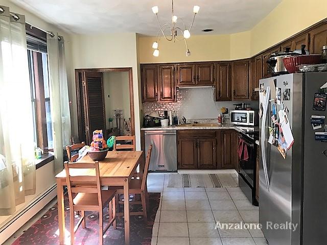 4 Henchman St, North End