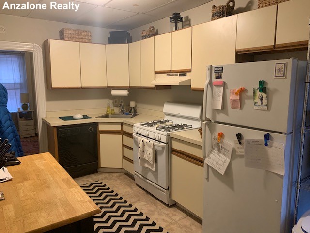 14 Unity St, North End