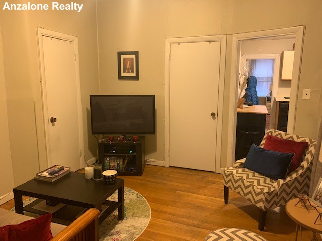 14 Unity St, North End