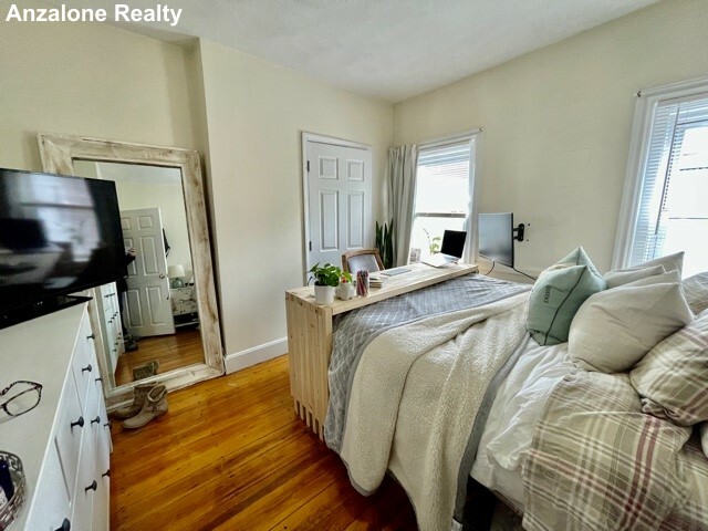 93 Endicott St, North End