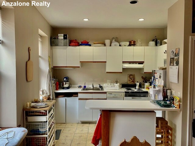 10 Garden Court St, North End