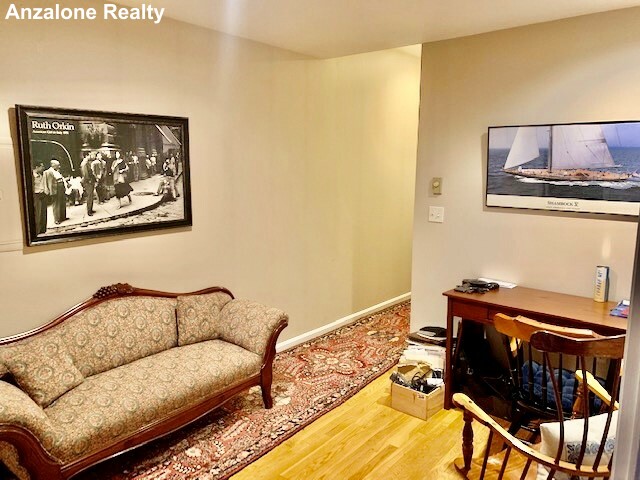 10 Garden Court St, North End