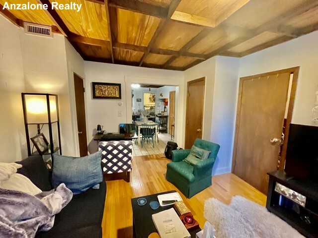 3 Stillman St, North End