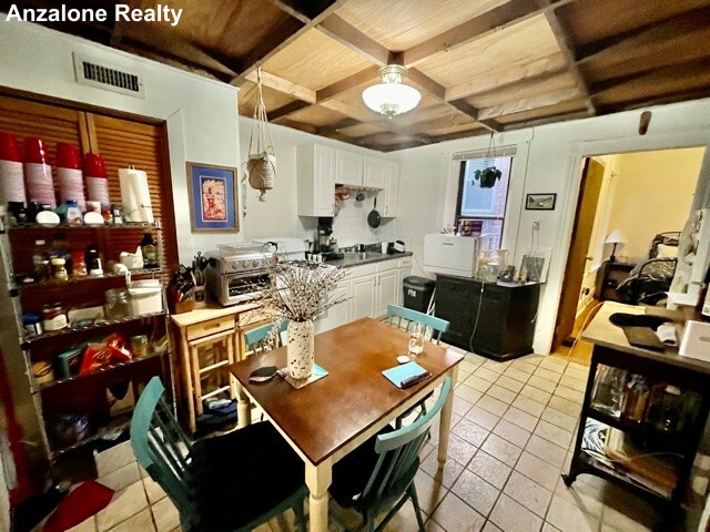 3 Stillman St, North End