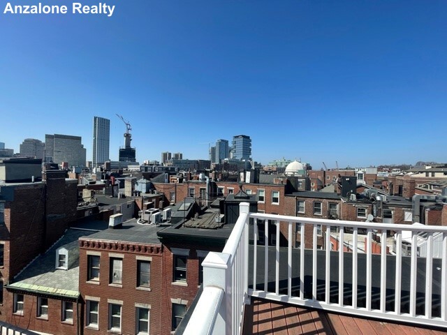 10 Garden Court St, North End