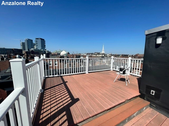 10 Garden Court St, North End