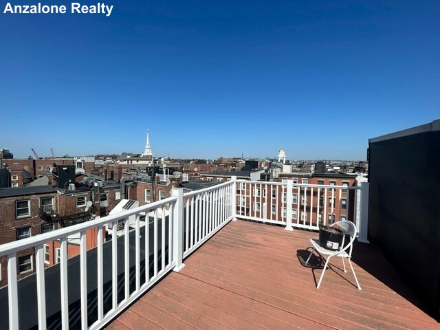 10 Garden Court St, North End