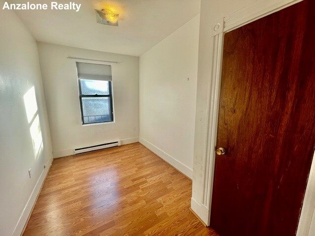 16 Fleet St, North End