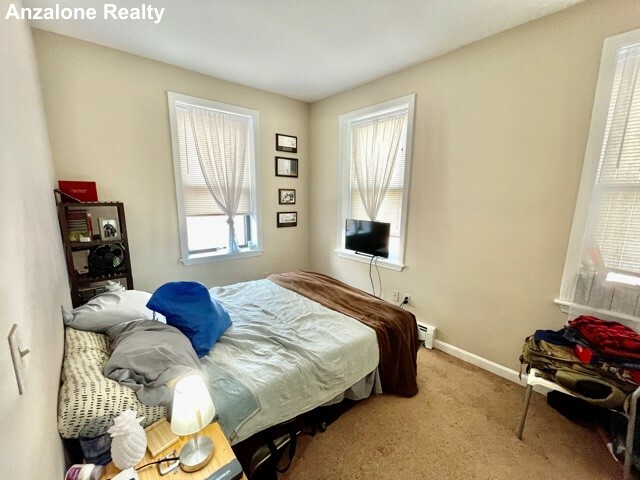 2 Thacher St, North End