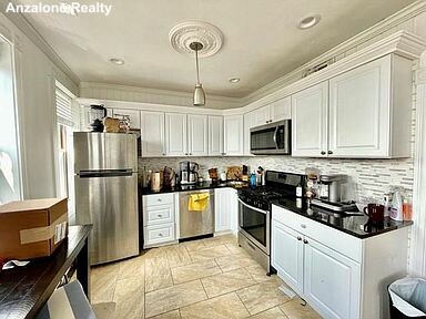 3 North Hudson, North End