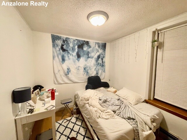 436 Commercial St, North End