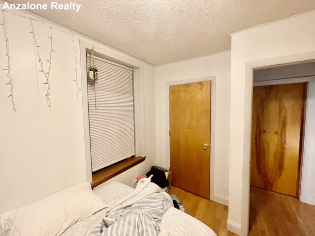 436 Commercial St, North End